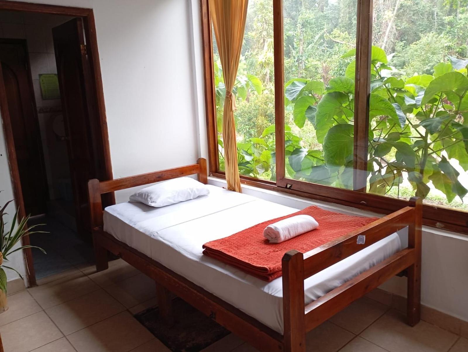 Wisdom Forest Lodge 特纳 外观 照片